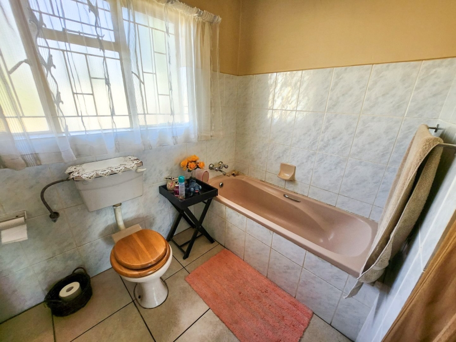 3 Bedroom Property for Sale in Stilfontein Ext 4 North West